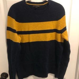 Banana Republic Factory mens varsity stripe sweater. Sz M. EUC.